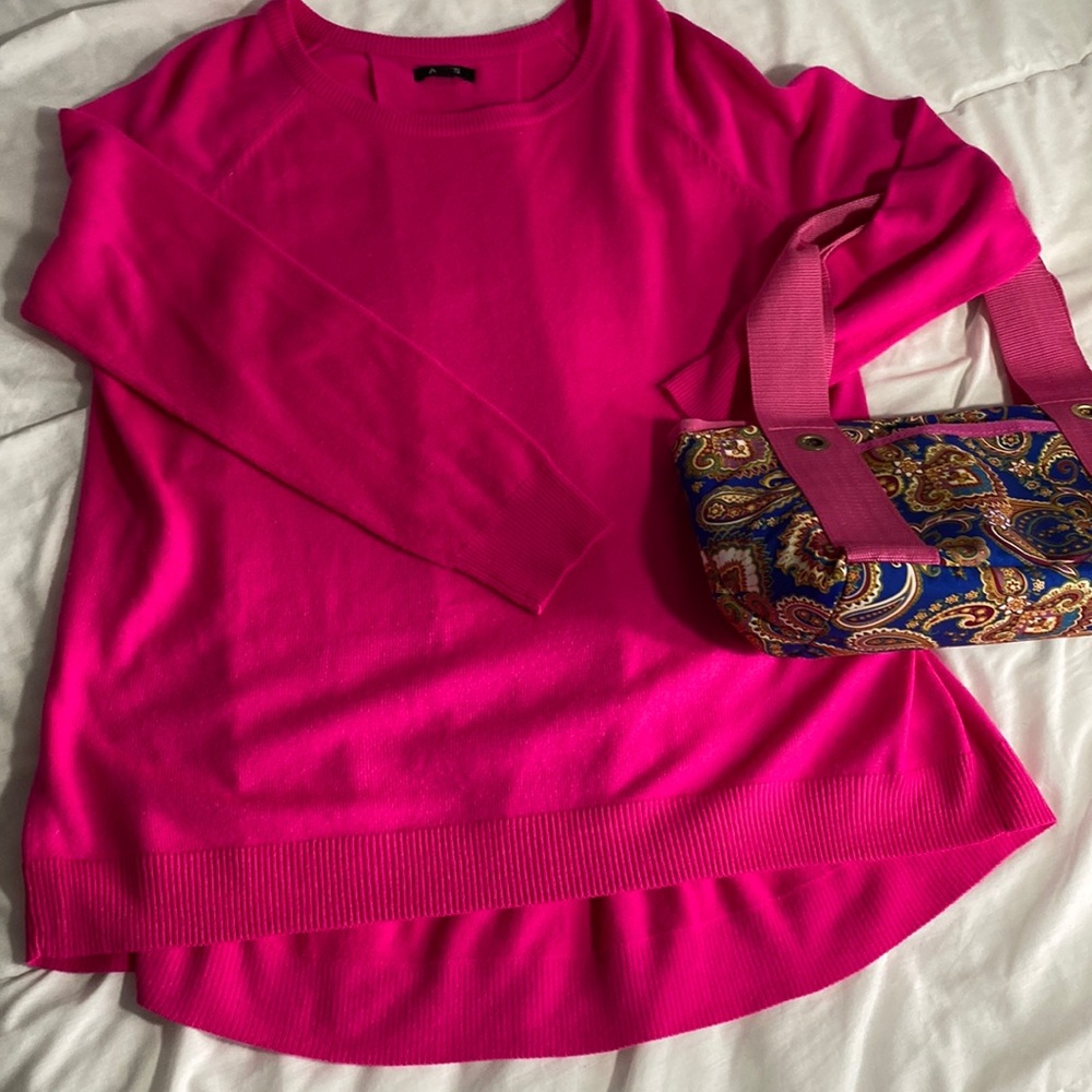 2pc Sweater & Tote Adrienne Vittadini Tote & Apt 9 Fuchsia Sweater